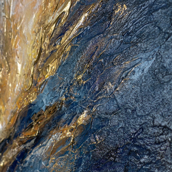 Handgemaltes Wandbild „Silberne Tiefe" – abstrakte Komposition in Blau, Violett und Gold, 50x70 cm 