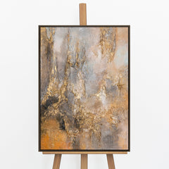 Handgemaltes Acrylbild „Goldener Regen" Hochformat auf Staffelei – fließende Goldstruktur auf Grau & Beige, dunkler Rahmen, 50x70 cm