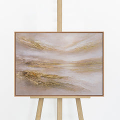 „Stiller Horizont" – Abstraktes Landschaftspanorama mit goldenen Reliefadern auf Rosa-Beige-Grund