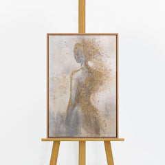Handgemaltes Figurenbild „Goldene Aura" auf Staffelei – goldene Frauensilhouette auf Grau & Creme, Rahmen
