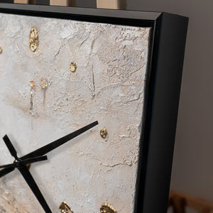 Handgemalte Wohnzimmer Deko – Betonstruktur im Loft-Stil – 35×35 cm