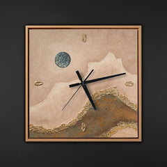 Unique Hand-Painted Wall Clock – Desert Landscape Sand, Brown & Gold, 35×35 cm