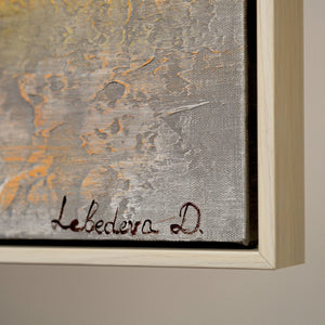 Canvas pictures with golden accents – modern wall decoration 