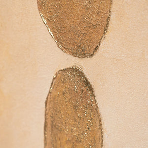 detail-acrylbild-handgemalt-abstraktes-gesicht-gold-struktur-nahaufnahme