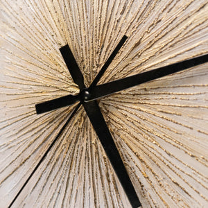 Unique Hand-Painted Wall Clock – Gold Sunburst Radiating Lines, White & Gold, 35×35 cm