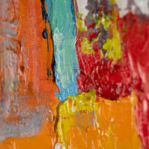 Texturdetail mit leuchtender Acrylfarbe in Rot und Gelb